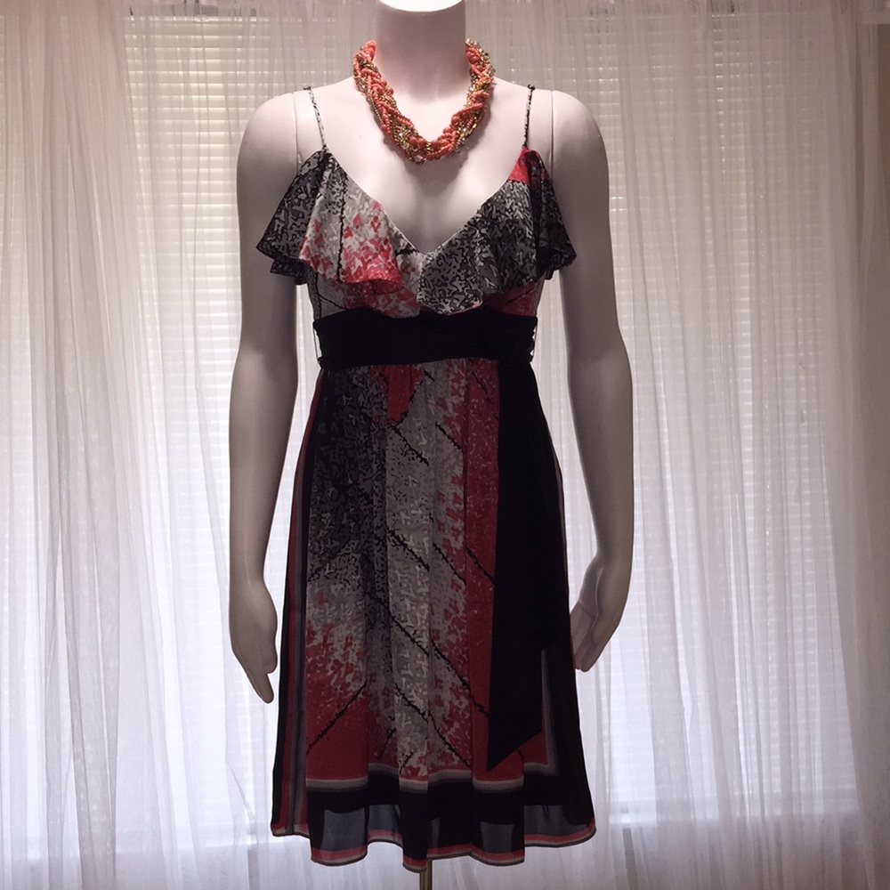 BCBG Paris Beautiful Colorful Dress Size 4